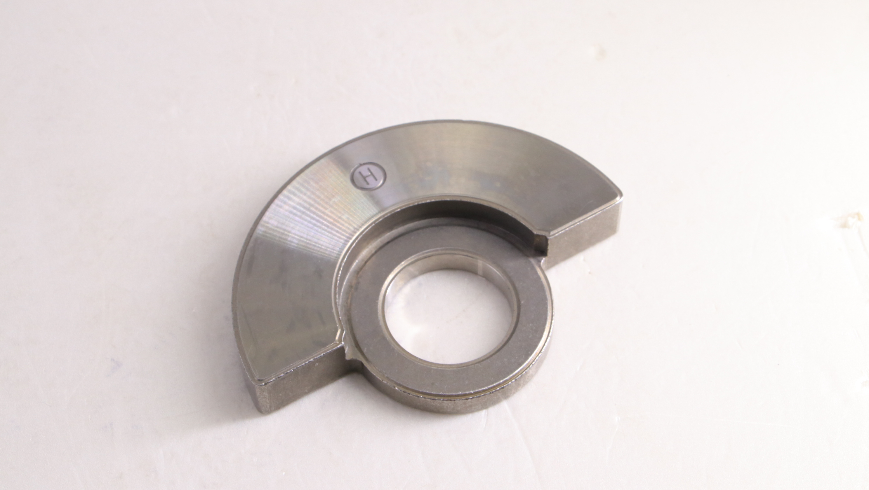 Guangming Group shares today about the functions of metal injection molding.
